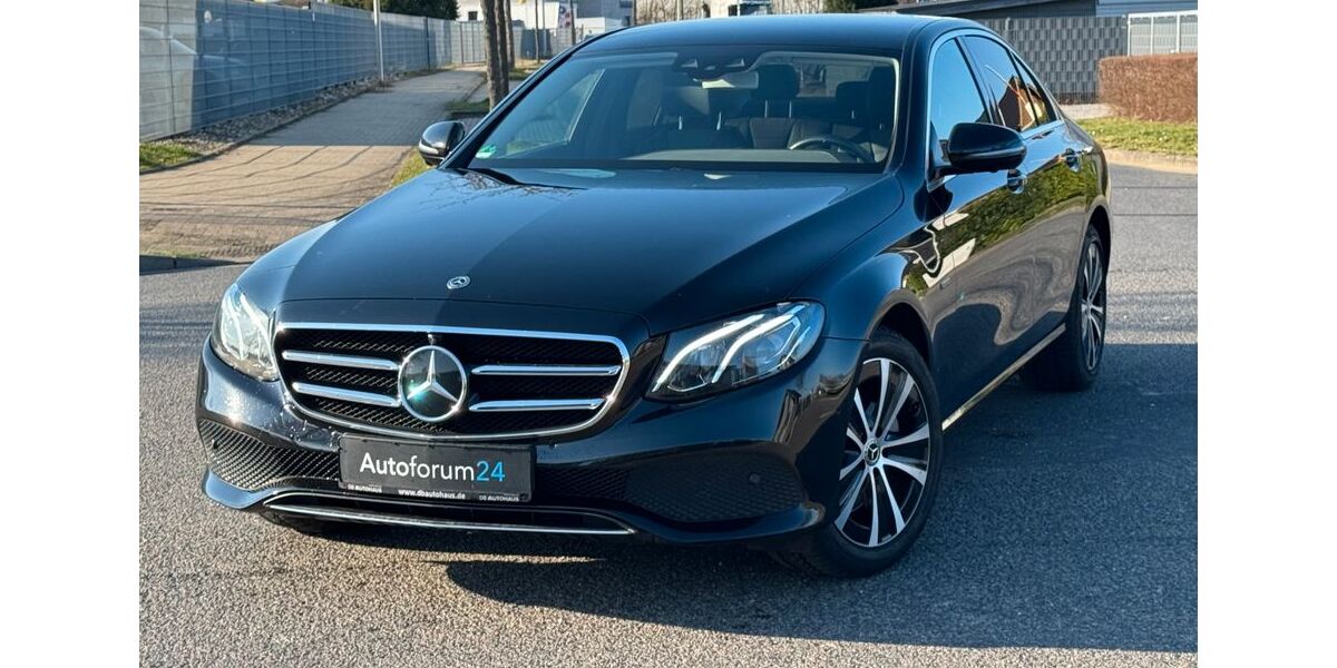 Mercedes-Benz E 300 100.000 km 28.399 &euro; Jülich 52428