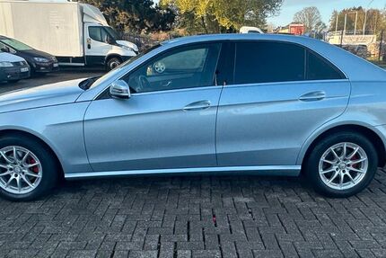 Mercedes-Benz E 200 184.000 km 11.999 &euro; würselen 52146