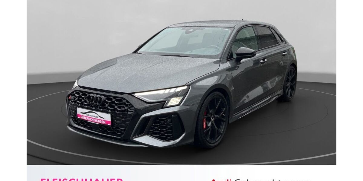 Audi RS3 97.980 km 45.490 &euro; Aachen 52068