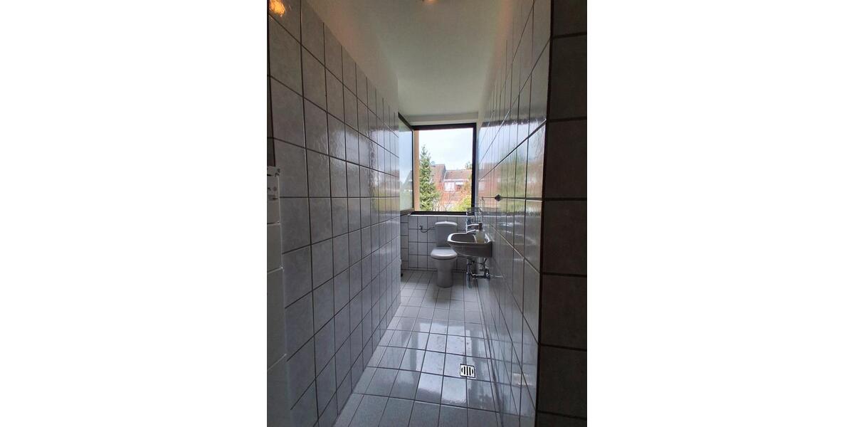 Etagenwohnung Aachen Aachen-Mitte - 5 Zimmer, 138 m&sup2;, 1.695&euro; | Angebot:26013837