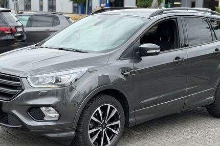 Ford Kuga 45.439 km 16.500 &euro; Alsdorf 52477