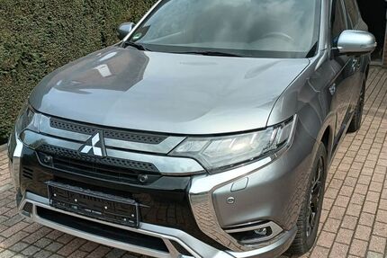 Mitsubishi Outlander 64.000 km 19.500 &euro; Niederzier 52382