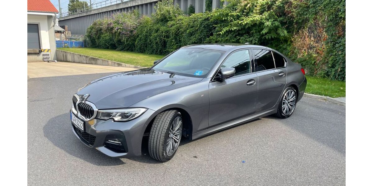 BMW 320 93.500 km 29.999 &euro; Bergheim 50129