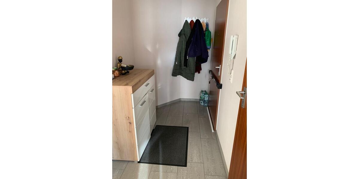 Etagenwohnung Düren Distelrath - 3 Zimmer, 100 m&sup2;, 1.400&euro; | Angebot:24874866