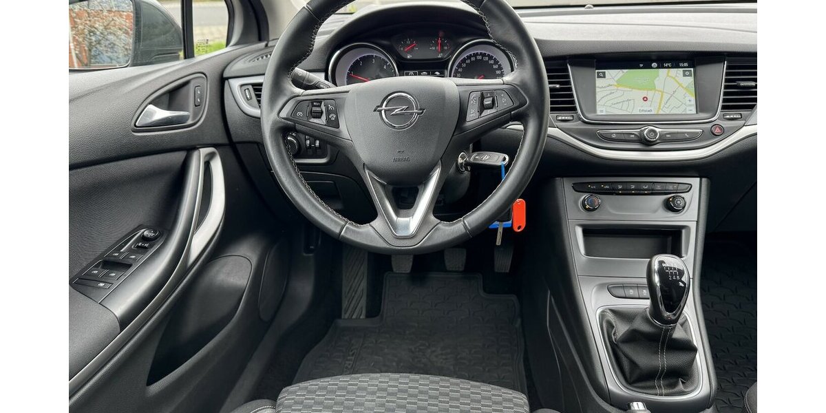 Opel Astra K Klima Navi Temp CarPlay AHK ServNeu 1.Hd 100.000 km 10.000 &euro; Erftstadt 50374