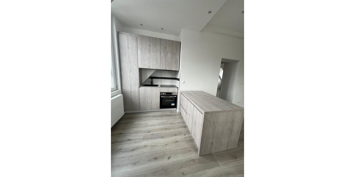 Dachgeschoßwohnung Jülich - 2 Zimmer, 63 m&sup2;, 1.080&euro; | Angebot:26543516
