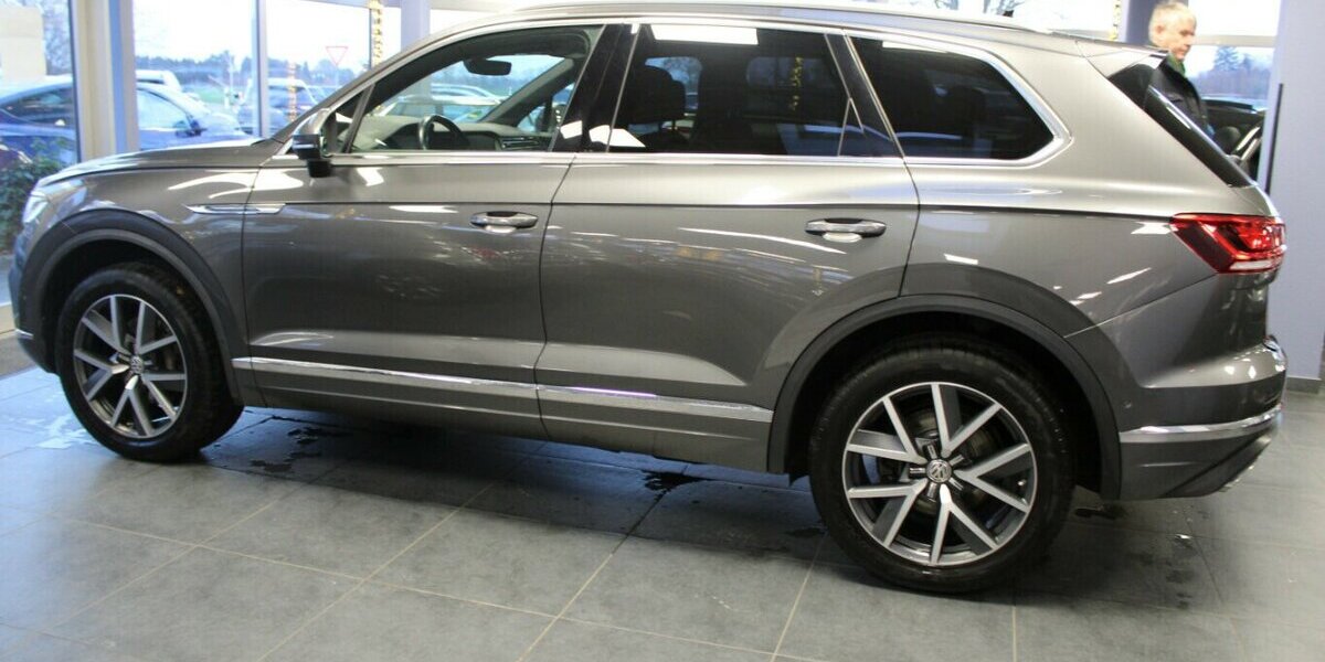 VW Touareg 3.0 V6 TDI 4Motion DPF Automatik 115.440 km 35.980 &euro; Euskirchen 53881