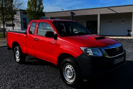 Toyota Hilux 279.000 km 14.900 &euro; Herzogenrath 52134