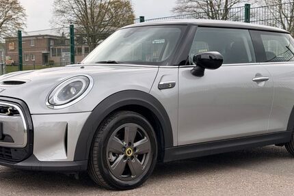 Mini Cooper SE 14.519 km 20.960 &euro; Würselen 52146