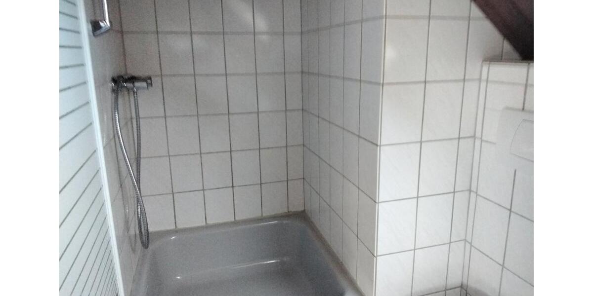 Dachgeschoßwohnung Aldenhoven - 1 Zimmer, 35 m&sup2;, 250&euro; | Angebot:26635284