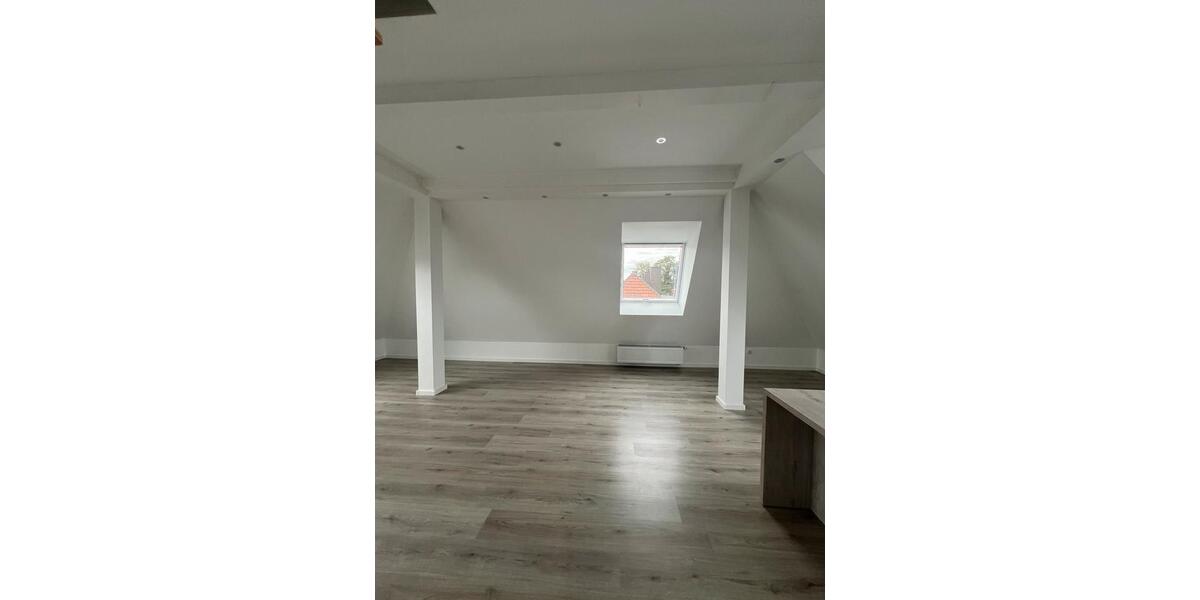 Dachgeschoßwohnung Jülich - 2 Zimmer, 63 m&sup2;, 1.080&euro; | Angebot:25407434