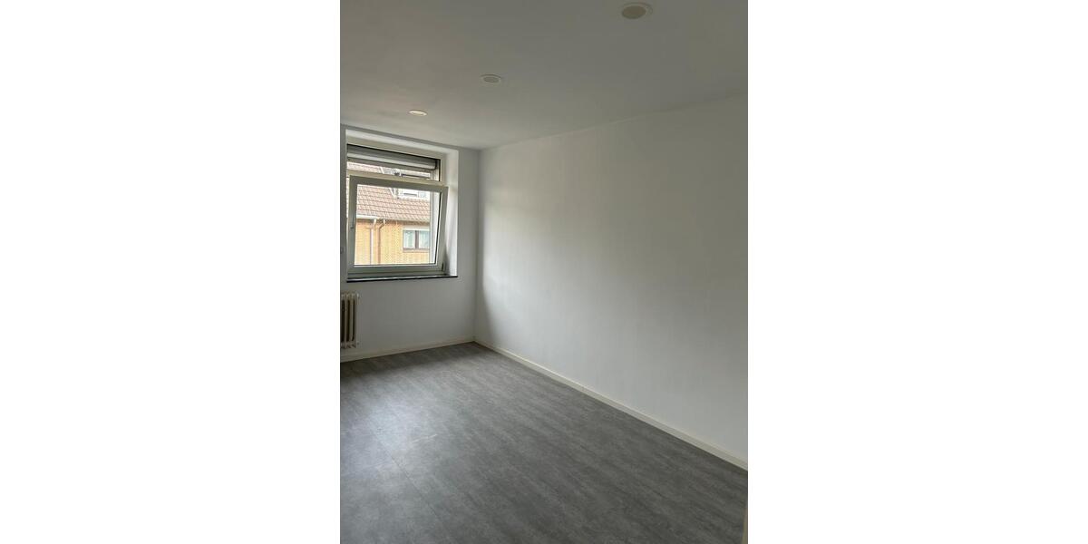 Etagenwohnung Aachen Eilendorf - 2 Zimmer, 63 m&sup2;, 600&euro; | Angebot:25384560