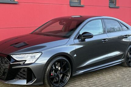 Audi RS3 7.532 km 58.800 &euro; Brühl 50321