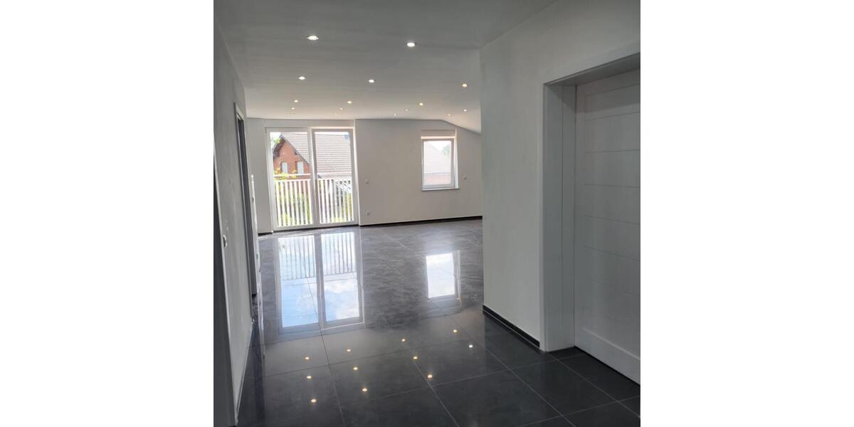 Etagenwohnung Mechernich - 4 Zimmer, 100 m&sup2;, 1.000&euro; | Angebot:26618875