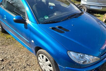 Peugeot 206 145.000 km 1.899 &euro; Aachen 52068