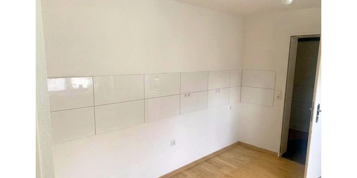 Etagenwohnung Düren Mariaweiler-Hoven - 4 Zimmer, 133 m&sup2;, 1.250&euro; | Angebot:26489416
