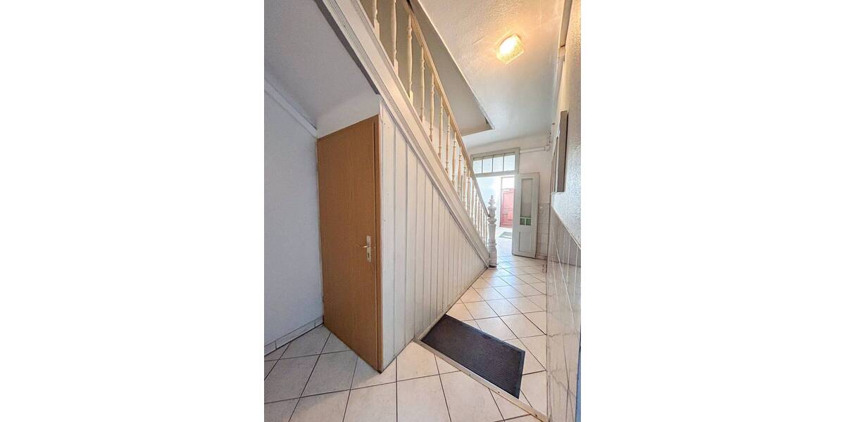 Mehrfamilienhaus, Wohnhaus Aachen Aachen-Mitte - 8 Zimmer, 247 m&sup2;, 425.000&euro; | Angebot:26451118