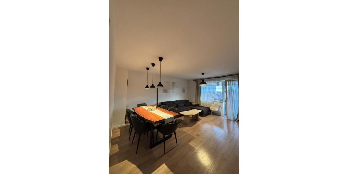 Etagenwohnung Bergheim - 2 Zimmer, 66 m&sup2;, 1.280&euro; | Angebot:25968661