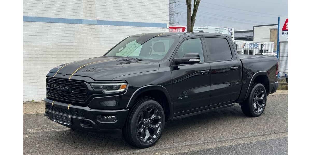 Dodge RAM 82.000 km 63.999 &euro; Düren 52353