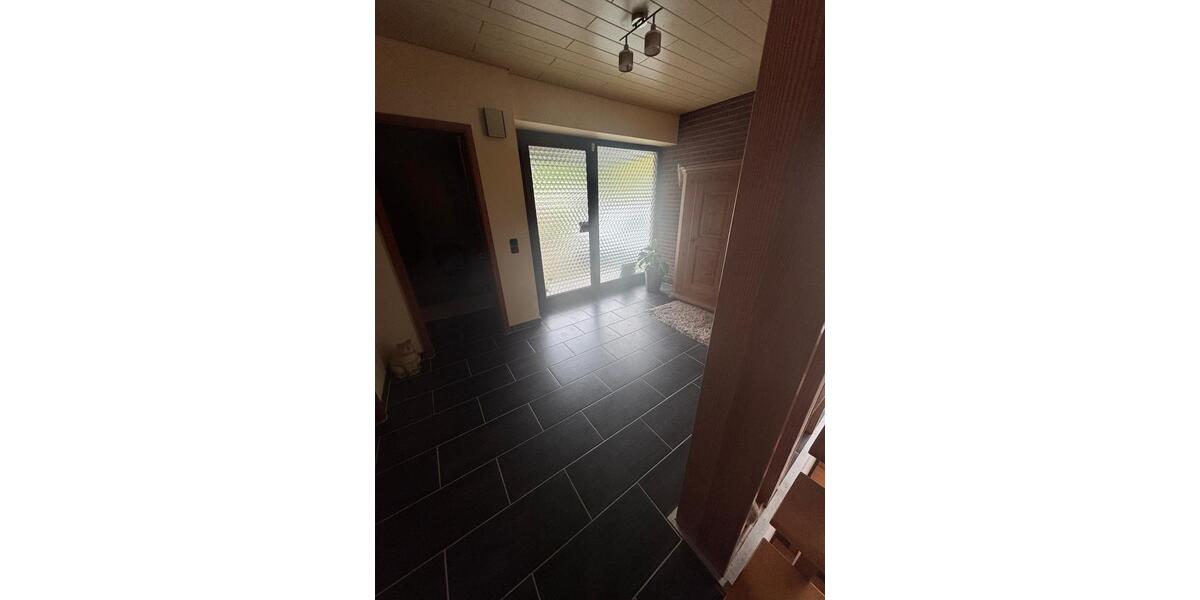 Etagenwohnung Kerpen - 4 Zimmer, 65 m&sup2;, 670&euro; | Angebot:26636728
