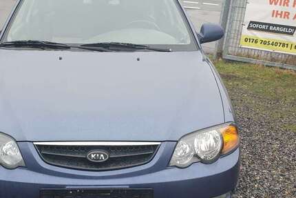 Kia Shuma 62.000 km 3.999 &euro; Stolberg (Rhld) 52222