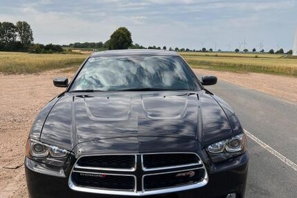 Dodge Charger 47.000 km 22.900 &euro; Jülich 52428