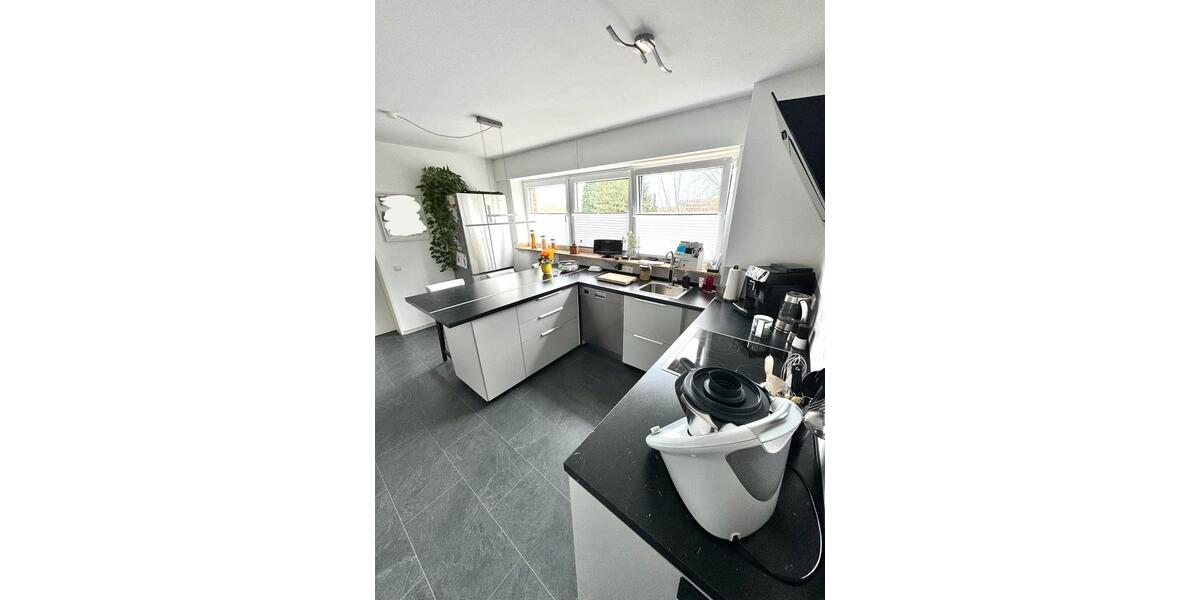 Etagenwohnung Herzogenrath - 3 Zimmer, 71 m&sup2;, 900&euro; | Angebot:25962532