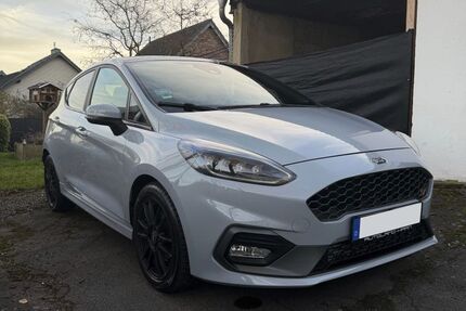 Ford Fiesta 102.000 km 13.990 &euro; Stolberg 52224