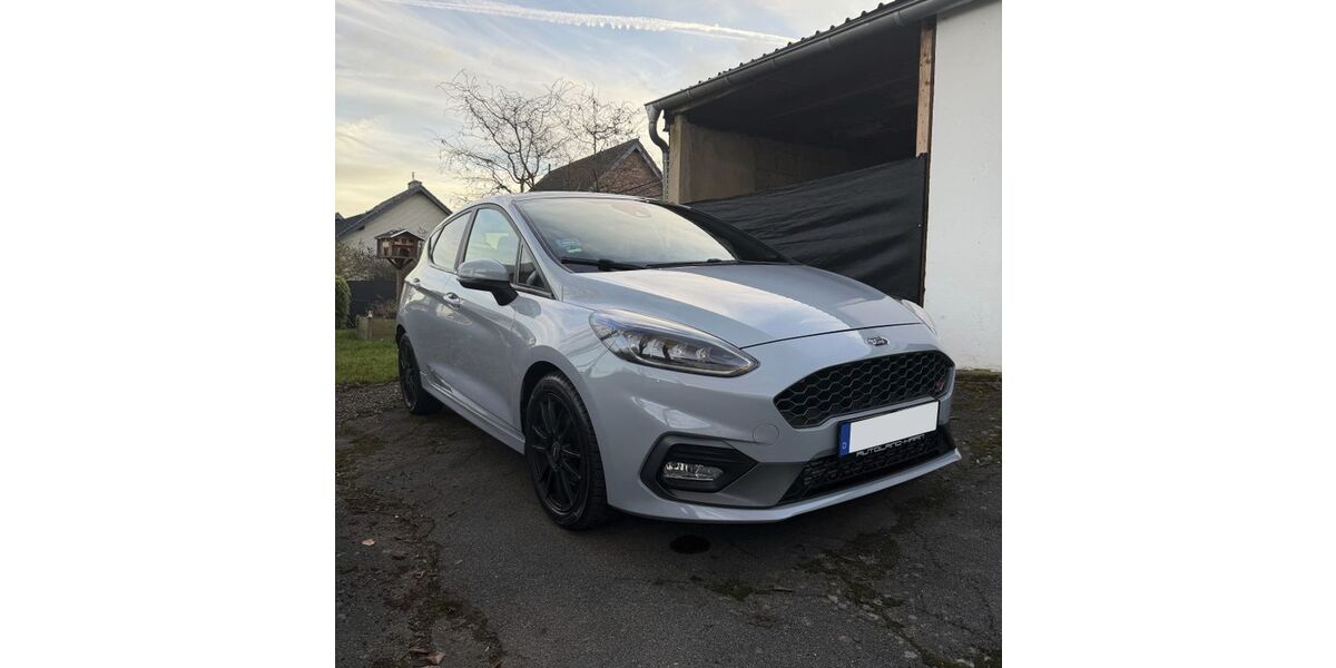 Ford Fiesta 102.000 km 13.990 &euro; Stolberg 52224