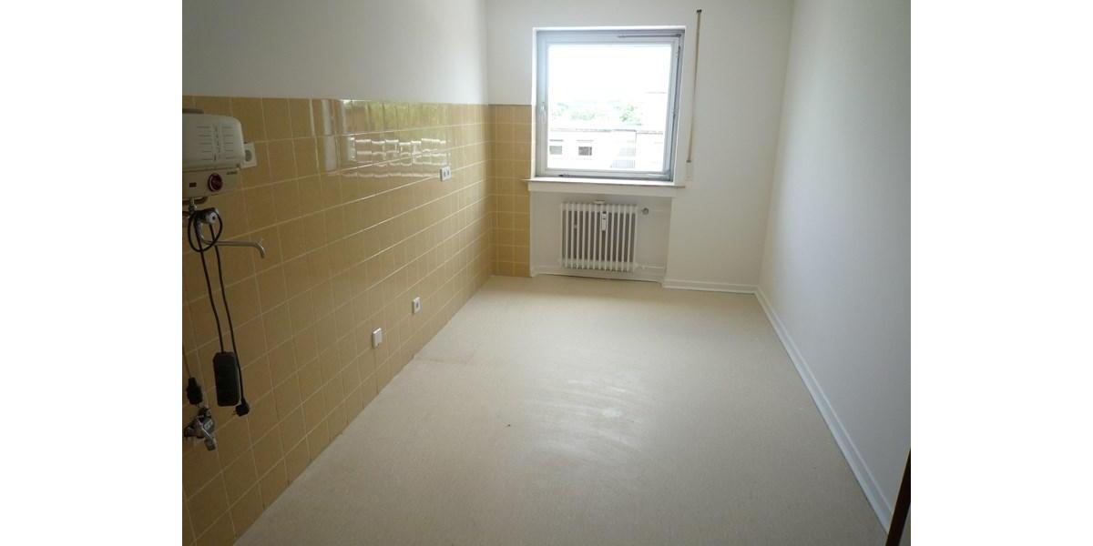 Etagenwohnung Bergheim - 3 Zimmer, 77 m&sup2;, 415&euro; | Angebot:25968595