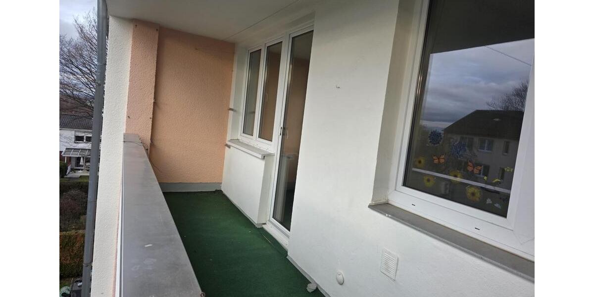 Etagenwohnung Euskirchen - 4 Zimmer, 80 m&sup2;, 1.550&euro; | Angebot:24981051