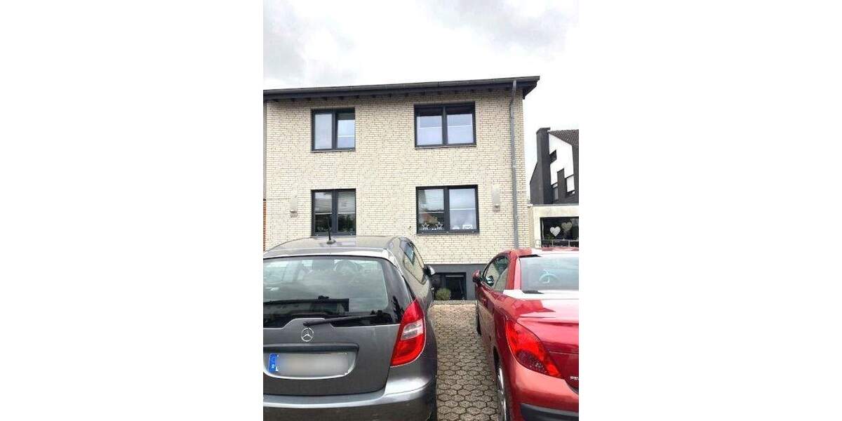 Mehrfamilienhaus, Wohnhaus Düren Niederau - 9 Zimmer, 300 m&sup2;, 599.000&euro; | Angebot:25740607