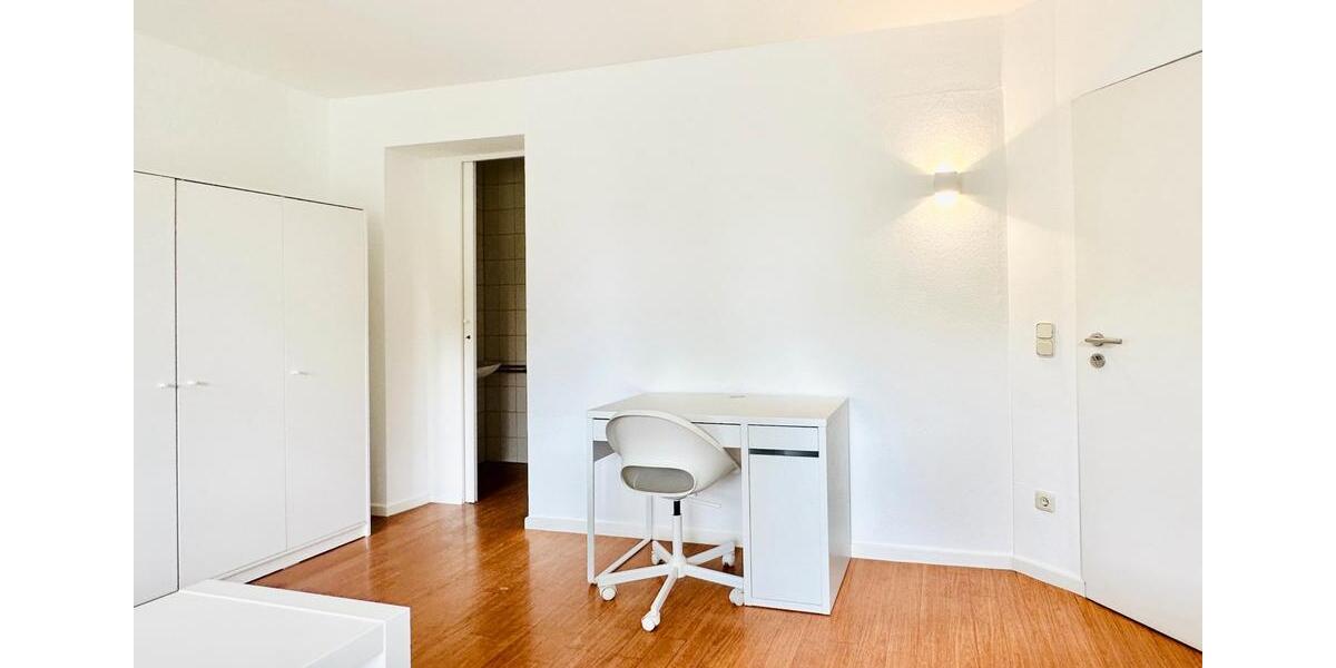 Etagenwohnung Aachen Aachen-Mitte - 4 Zimmer, 100 m&sup2;, 1.495&euro; | Angebot:26638425