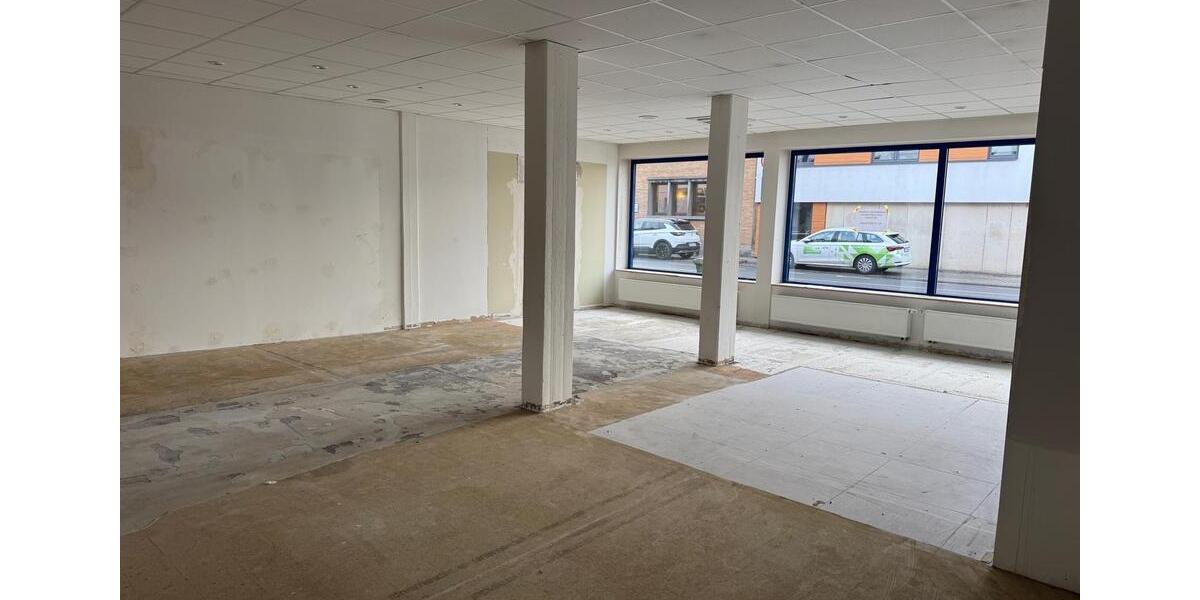 Gewerbeobjekt Düren Rölsdorf - 2.500&euro; | Angebot:25269172