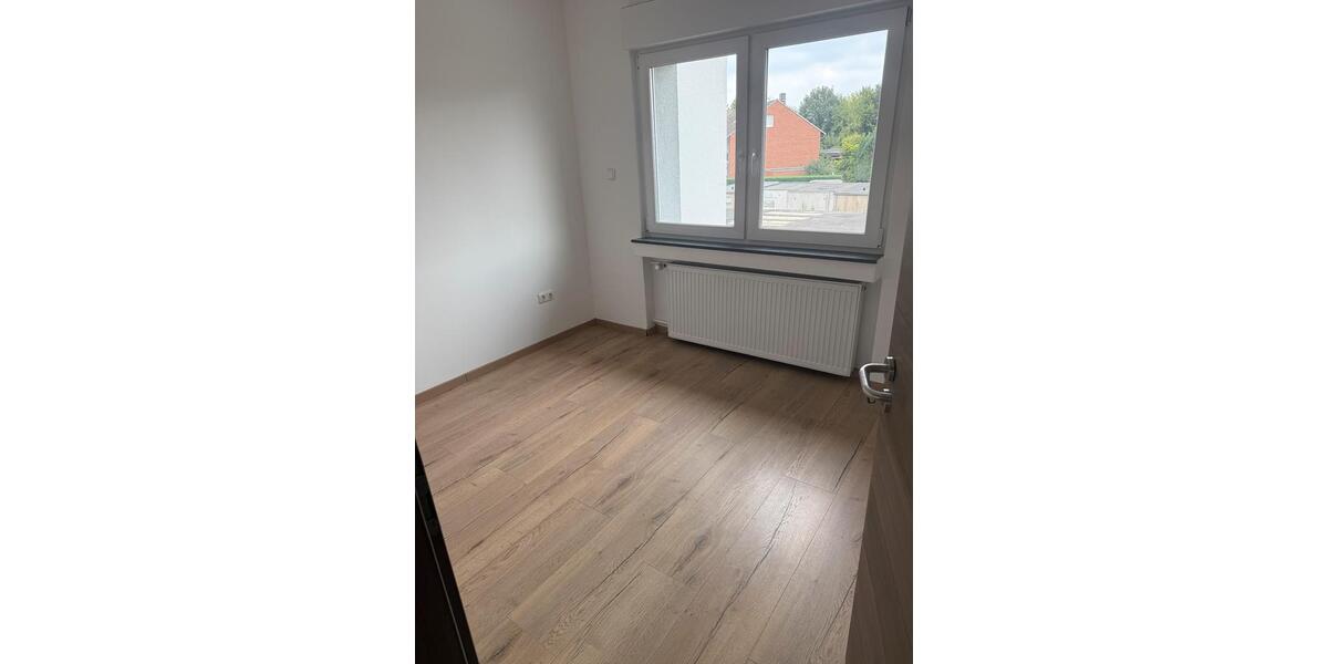 Reihenhaus Kerpen - 5 Zimmer, 130 m&sup2;, 2.000&euro; | Angebot:26610646
