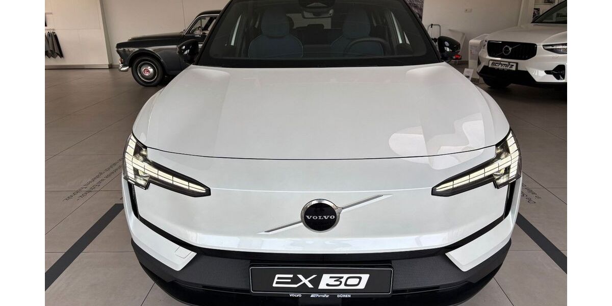 Volvo EX30 3.665 km 36.900 &euro; Düren 52351