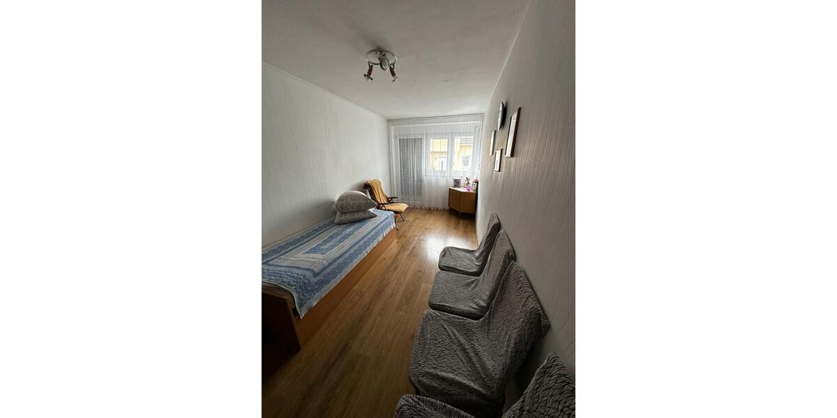 Reihenhaus Düren Mariaweiler-Hoven - 8 Zimmer, 200 m&sup2;, 350.000&euro; | Angebot:25205111