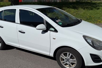 Opel Corsa 202.000 km 2.690 &euro; Aachen 52064