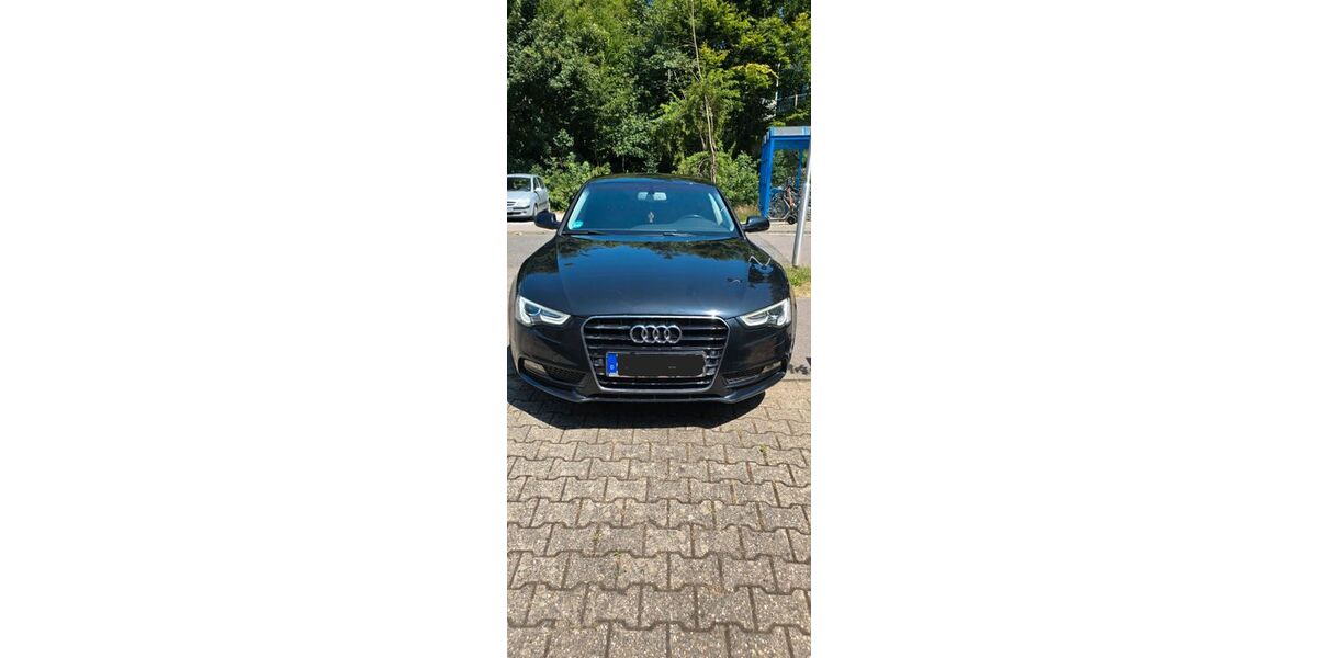 Audi A5 208.000 km 8.600 &euro; Julich 52428