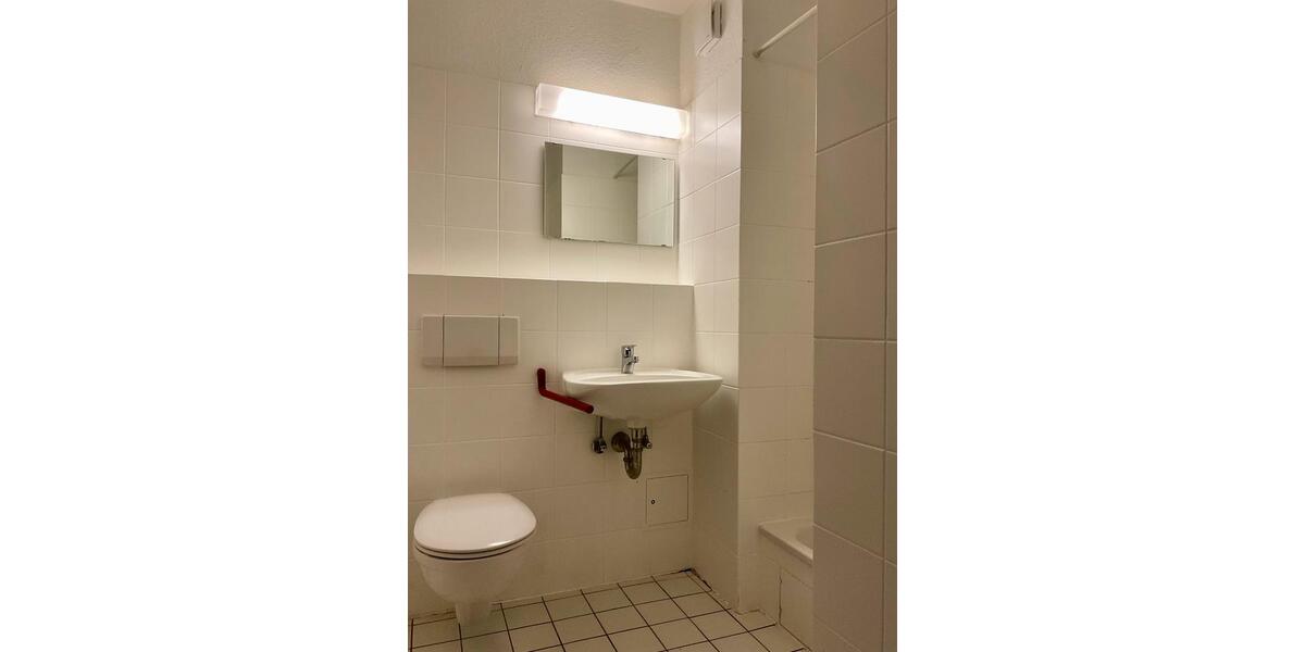 Etagenwohnung Aachen Eilendorf - 1 Zimmer, 20 m&sup2;, 309&euro; | Angebot:25918599