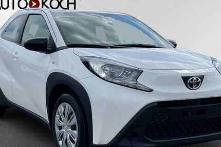 Toyota Aygo (X) 2.444 km 16.440 &euro; Eschweiler 52249