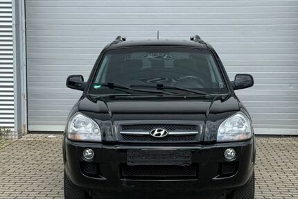 Hyundai TUCSON 146.708 km 3.499 &euro; Düren 52349