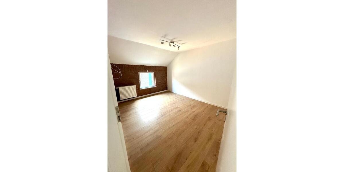 Reihenhaus Herzogenrath - 3 Zimmer, 75 m&sup2;, 195.000&euro; | Angebot:25612969