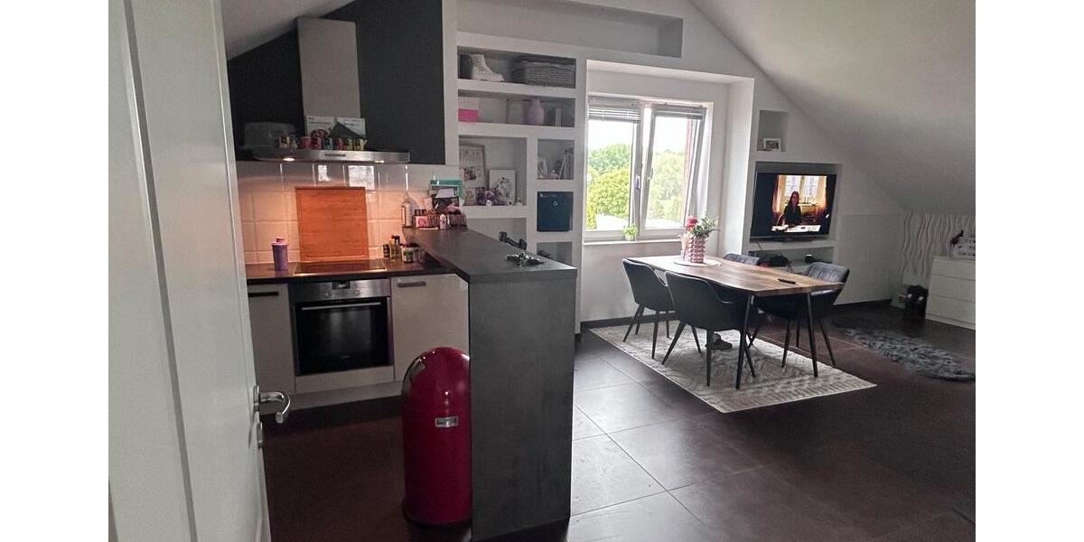 Dachgeschoßwohnung Düren - 2 Zimmer, 58 m&sup2;, 650&euro; | Angebot:26506471