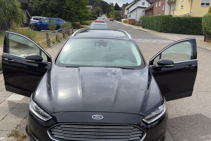 Ford Mondeo 143.300 km 8.999 &euro; Langerwehe 52379