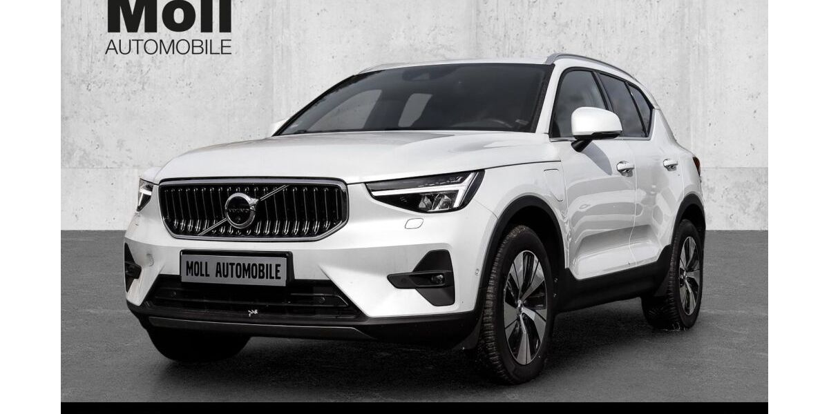 Volvo XC40 5.923 km 31.980 &euro; Aachen 52078