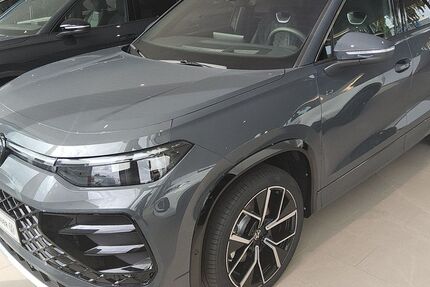 VW Tayron 1.500 km 65.890 &euro; Aachen 52068