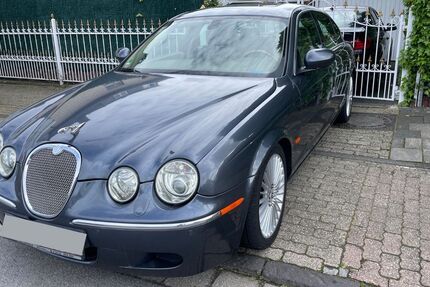 Jaguar S-Type 148.000 km 5.300 &euro; Aachen 52080