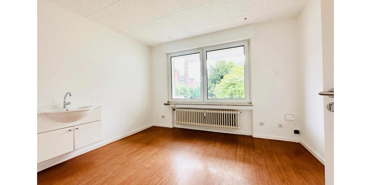 Etagenwohnung Aachen Aachen-Mitte - 4 Zimmer, 100 m&sup2;, 1.495&euro; | Angebot:26638425