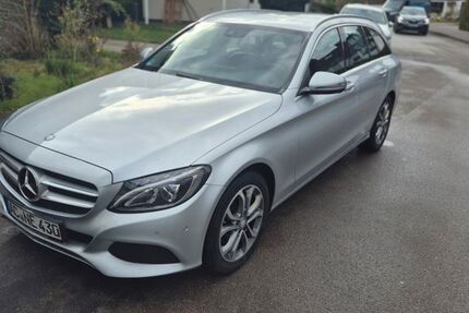 Mercedes-Benz C 180 215.000 km 9.500 &euro; Aachen 52072